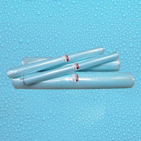 Produkter 11 Aldringsbestandig dampsperre laget for å hindre fuktighet i bygninger. Dette slitesterke materialet sikrer langvarig beskyttelse og bidrar til bedre inneklima.