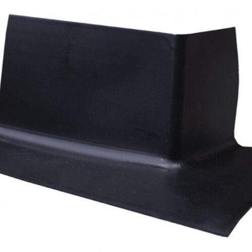 Produkter 29 Radonsperre og radonmåler fra Baca, inkludert hjørnestykke for optimal tetting. Dette systemet er designet for å forhindre radongassinntrengning og opprettholde et trygt innemiljø."